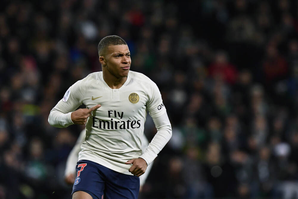 机构：预测2026年SSD和HDD市场将实现显著增长